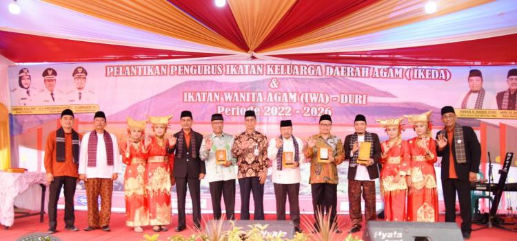 Ketua DPRD Ucapkan Selamat atas Pelantikan Pengurus IKEDA Duri