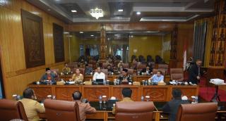 DPRD Lakukan Rapat Kerja terkait Pelaksanaan Pemilihan Kepala Desa