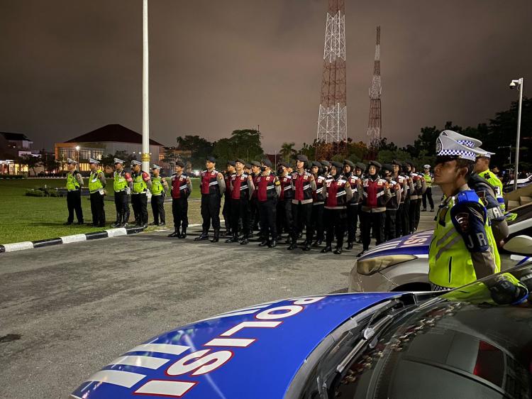 Polda Riau Gelar Patroli Persempit Ruang Kejahatan, Bukti Negara Hadir Ditengah Masyarakat