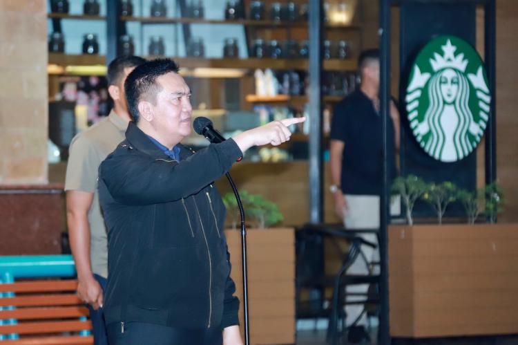 Pimpin Langsung Apel, Instruksi Kapolda Riau Irjen Iqbal : Berikan Kenyamanan Masyarakat, Tangkap Semua Pelaku Kejahatan
