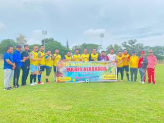 Gelar Turnamen Sepak Bola, Kapolres Akan Terus Berinovasi Demi Menjaga Silaturahmi Bersama Masyarakat
