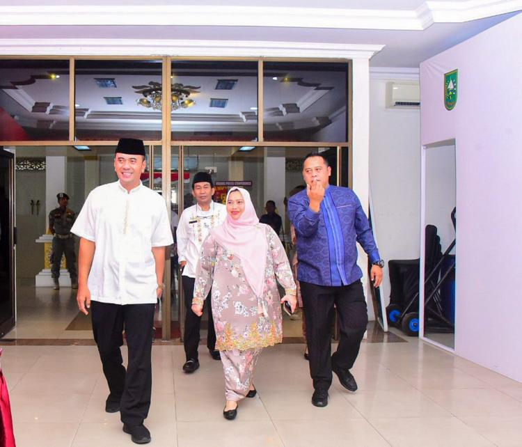 Bupati Bengkalis Kasmarni Hadiri Syukuran HUT Ke-64 Korem 031/Wira Bima