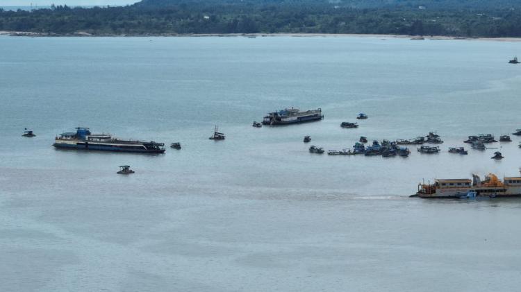 Begini Perintah Dir Ops PT Timah Tbk  Aktifitas KIP di Dekat Objek Wisata Pantai Tongachi  dan Puri Ansell