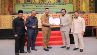 DPRD Kota Pekanbaru Paripurna Pengesahan Perda Pengelolaan Air Limbah Domestik