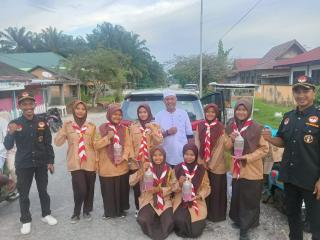 Bentuk Kepedulian Ditengah Lapisan Masyarakat, LPKPI-RI Berbagi Takjil