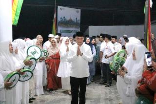 Pj Walikota Pekanbaru Gelar Malam Penutupan Safari Ramadan 1444 H di Masjid Nurul Jannah