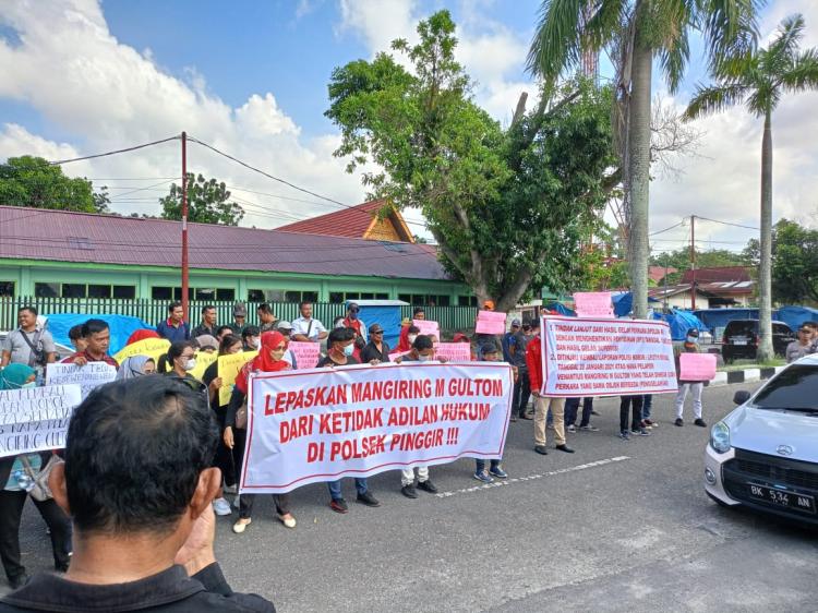 Polda Riau Didesak SPKN Hentikan Kasus Pencurian Dalam Keluarga Ventanius Magiring Gultom 