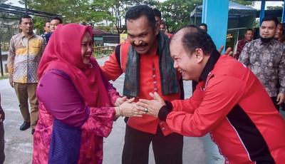 Bersama Membangun Negeri, Bupati Kasmarni Hadiri Pelantikan DPS HMKI