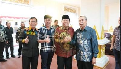 Gubri Bersama Bupati Rohil Afrizal Sintong, Hadiri Pisah Sambut Danrem 031/Wira Bima