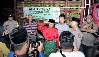Antrian Panjang Penyeberangan Roro, Wabup Bagus Santoso Perintahkan Tambahan Trip