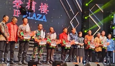 Bupati Afrizal Sintong: Pentingnya Persatuan dan Menghormati Antara Suku dan Budaya