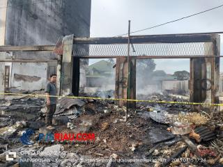 Duka Mendalam di Hati Korban Kebakaran 11 Ruko Bagan Batu