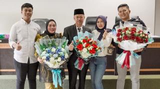 Bupati Afrizal Sintong Lulus Ujian Tesis di Pascasarjana UIR Dapat Nilai A