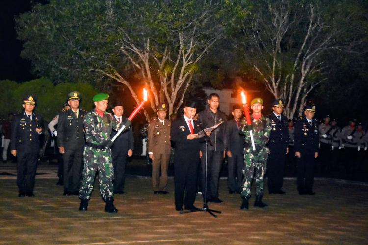 Doa dan Kenang Para Pahlawan, Wabup Bengkalis Pimpin Apel Kehormatan Renungan Suci TMP Kesuma Kesatria