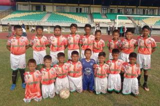 KONI Rohil; Apresiasi Tim Sepak Bola U-12 Bintang Muda Bagansiapiapi Melaju Tingkat Nasional
