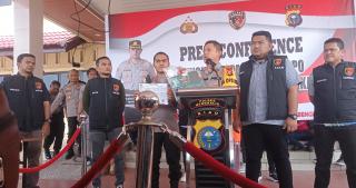 Kapolres Bimo Pimpin Press Conference Pengungkapan Kasus TPPO di Mapolres Bengkalis