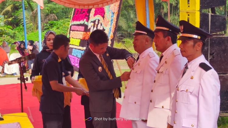 Lantik 3 Pj Penghulu di Bagan Sinembah, Ini Pesan Bupati Rohil