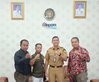 Perjuangkan Hak Masyarakat, Joki Mardison Bersama APTMR Lakukan Pemasangan Plang Penguasaan Lahan