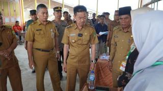 Bupati Pantau Langsung Proses Pilpeng Sekaligus Ajak Masyarakat Dukung Penghulu Terpilih
