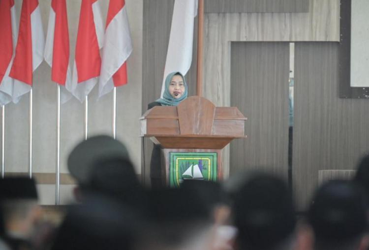 Resmi Dilantik dan Ambil Sumpah 138 orang Pejabat, Bupati Kasmarni: Buktikan Amanah Diberikan