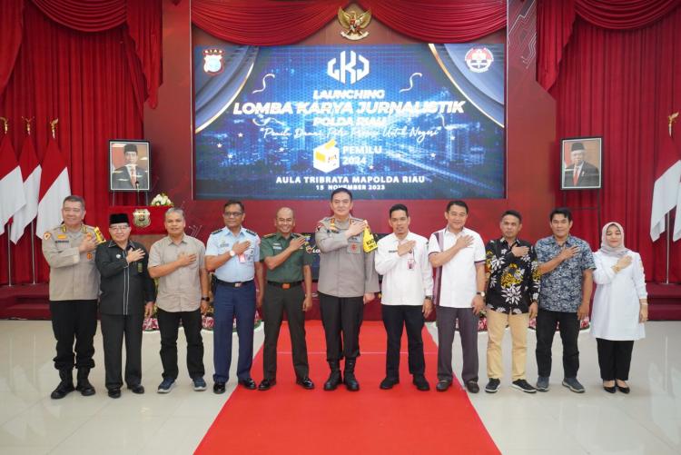 Beritaan Pesan Damai, Kapolda Riau Launching Pelombaan Karya Jurnalistik