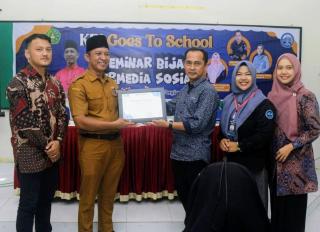 Bijak Bermedia Sosial, STAIN Melakukan Seminar di SMA Negeri 4 Bengkalis