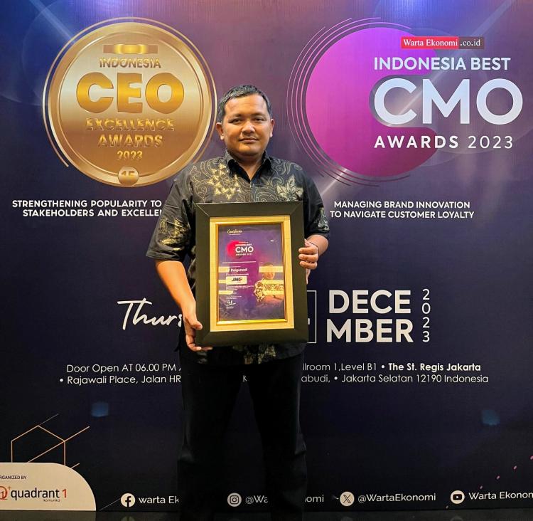 Penghujung Tahun, JNE Raih Penghargaan Best Chief Marketing Officer Award 2023