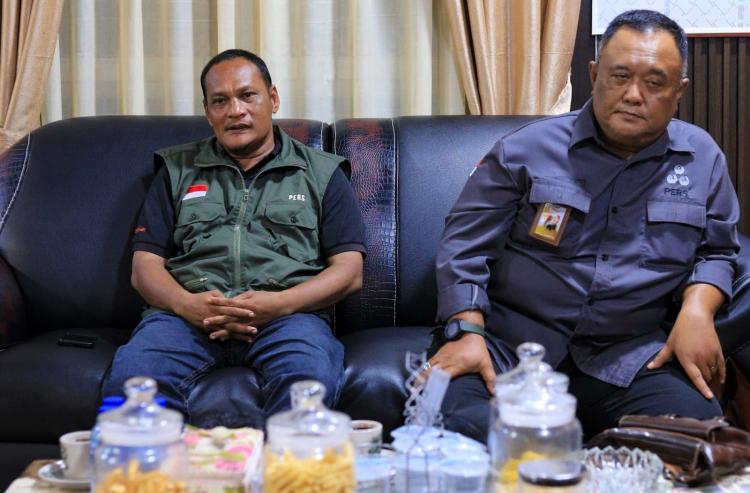 Silaturahmi Penuh Keakraban, Plt Bupati Kepulauan Meranti Sambut Kedatangan Pimred 3k3 co id