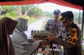 Upaya Nyata untuk Memahami Situasi Terkini, Kapolres Bengkalis Tinjau Lokasi Banjir