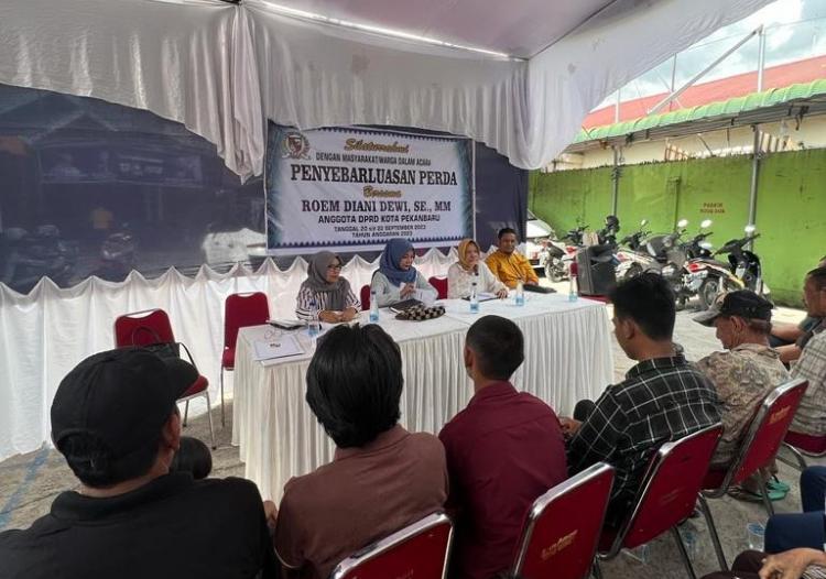 Berikan Edukasi Perda Bantuan Hukum Bagi Masyarakat Tidak Mampu, Anggota DPRD Pekanbaru Laksanakan Sosialisasi