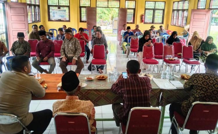 Bentuk Tim Satgas PEKAT, Pemdes dan BPD Sikakak Berkomitmen dalam Upaya Pemberantasan Narkoba