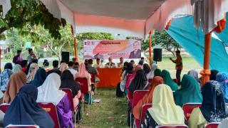 Agar Masyarakat Lebih Paham Tentang Perda, Ketua DPRD Pekanbaru Lakukan Sosialisasi di Kecamatan Tenayan Raya