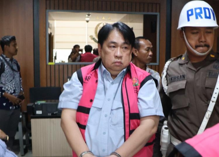 Korupsi Timah PT Timah: Eks Dirut dan 4 Orang Ditahan, Kerugian Capai Triliunan Rupiah