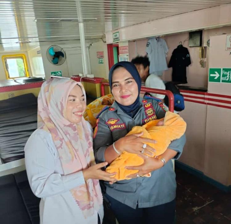 Ro-Ro Desa Airputih Dipadati Antrean Kendaraan, Ini Kata Kepala UPT Ro-Ro Rasmiyati