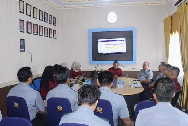 Tim Bagian Program dan Humas Kanwil Kemenkumham Riau Laksanakan Monev ke Lapas Bengkalis