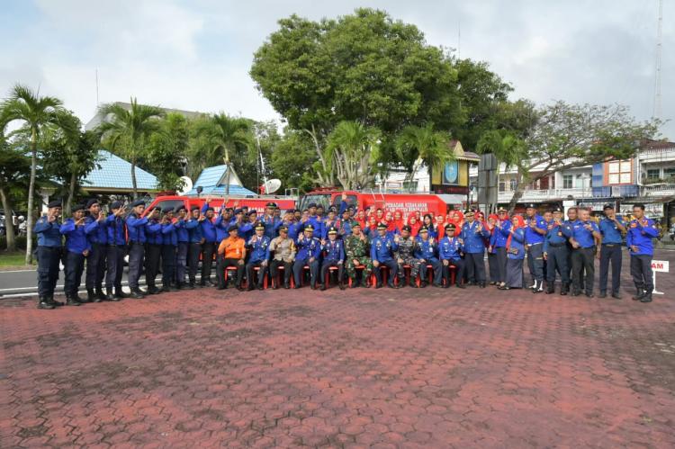 HUT ke 105 Damkar 2024, Bupati Kasmarni Ajak Petugas Damkar Tingkatkan Profesionalisme