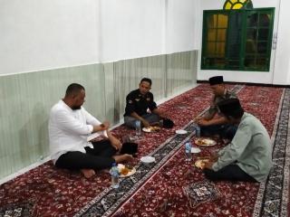 Camat Kulim Menjalin Ukhuwah dan Mencari Berkah di Masjid Paripurna Al-Hidayah
