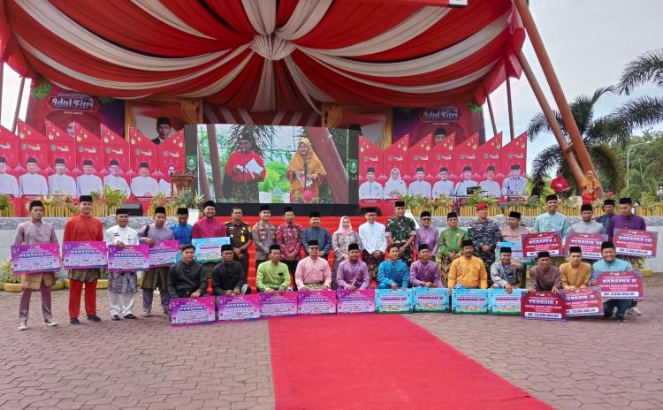 Serahkan Penghargaan Lomba Pawai Takbir dan Lampu Colok Tahun 2024, Ini Para Pemenangnya
