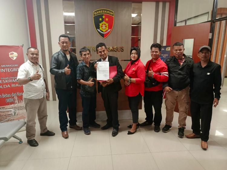 Teva Iris Resmi Dilaporkan Ke Mapolda Riau, AMI Tidak Akan Mundur Selangkahpun