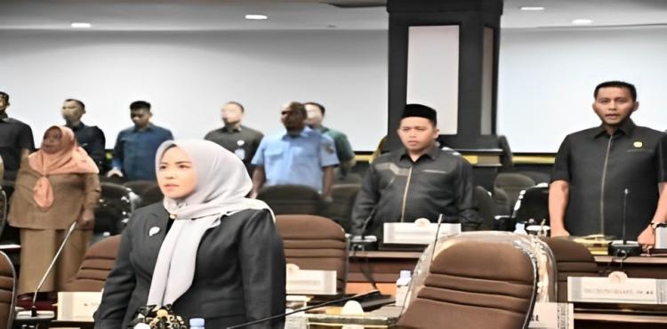 DPRD Pekanbaru Gelar Rapat Paripurna Laporan Pansus Terhadap LKPJ Pemko Pekanbaru