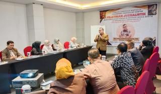 Berbagai Trik Bisa Dimainkan, Dirut Utama PJC; Wartawan harus Tangguh & Berani Jangan Kalah dengan Narasumber