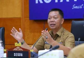 Bersama PJ Walikota Pekanbaru, Sekdako Atasi ke Kosongan Kasda Pasca Peralihan Kepala Daerah