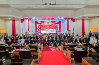 Sidang Paripurna Istimewa Dipimpin Syaiful Ardi Melantik Anggota DPRD Periode 2024-2029 Kabupaten Bengkalis 