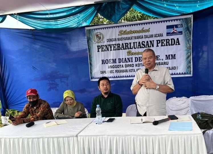 Anggota DPRD Pekanbaru Roem Diani Dewi Jemput Aspirasi Warga Jalan Putri Malu