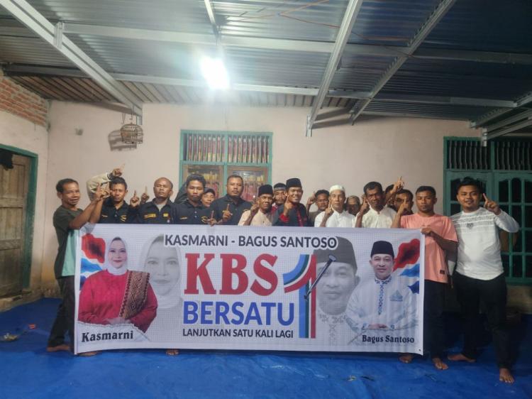 Seluruh Ketua dan Tokoh Adat Sakai Se-Kabupaten Bengkalis Dukung Kasmarni Bagus Lanjutkan Satu Kali Lagi