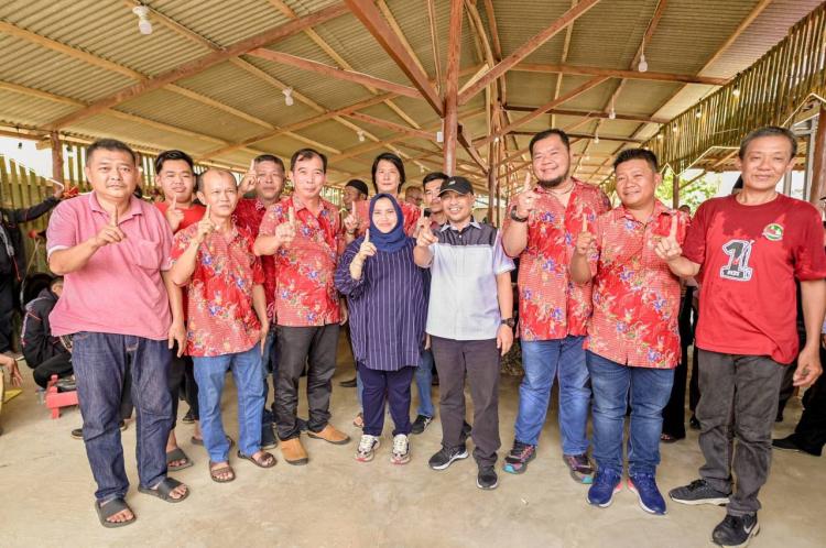 Kasmarni akan Kembangkan Kawasan Industri Buruk Bakul