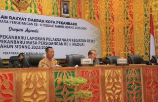 Ketua DPRD Pekanbaru Muhammad Sabarudi Pimpin Paripurna Laporan Reses