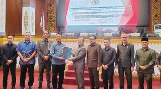 DPRD Pekanbaru Sahkan Perda Kawasan Tanpa Rokok