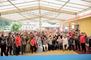 Meskipun Bukan Warga Asli Rupat, Kasmarni Terus Konsisten Bangun Pulau Rupat