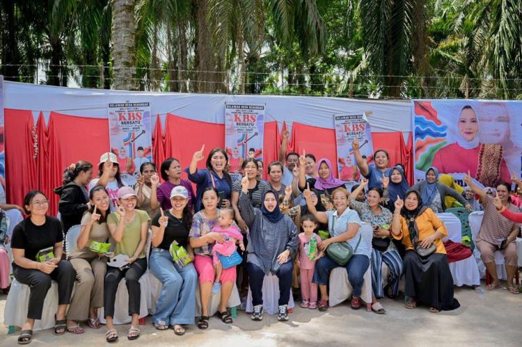 Masyarakat Desa Sebangar Kompak Dukung Kasmarni - Bagus Santoso di Pilkada Kabupaten Bengkalis 2024